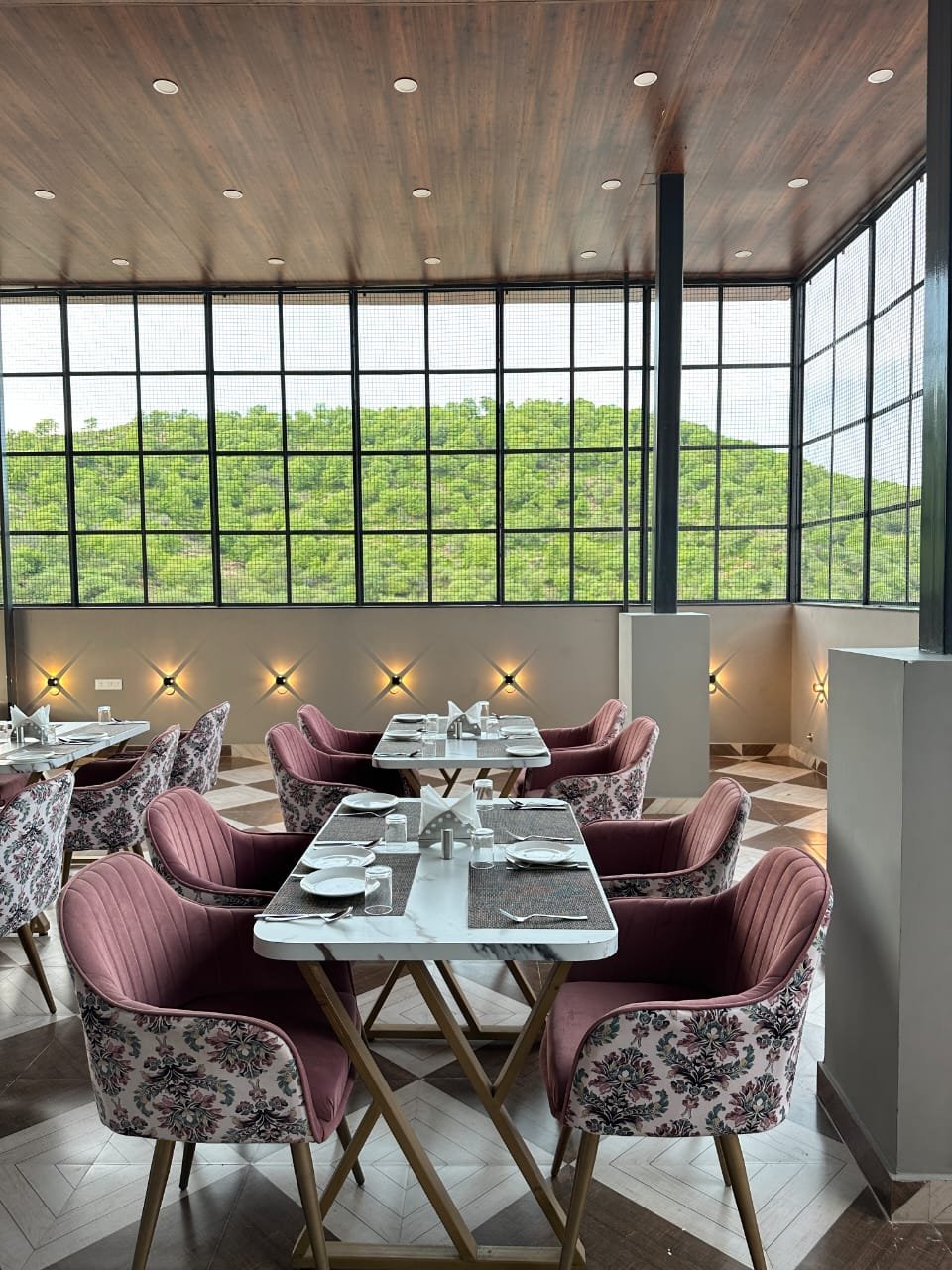 Lobby Lounge - The Ummed Ahmedabad